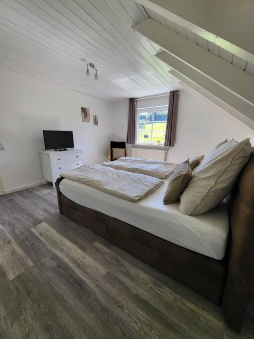 Ferienwohnung Im Ferndorftal Hilchenbach Exterior foto